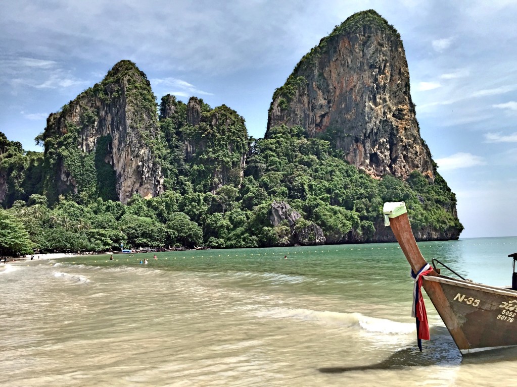 You are currently viewing Is Railay Beach One of the Best Beaches in the World