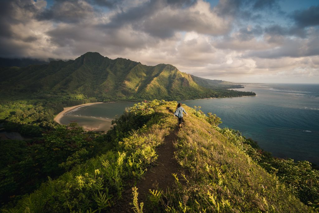 You are currently viewing How to travel Hawaii on a shoestring budget