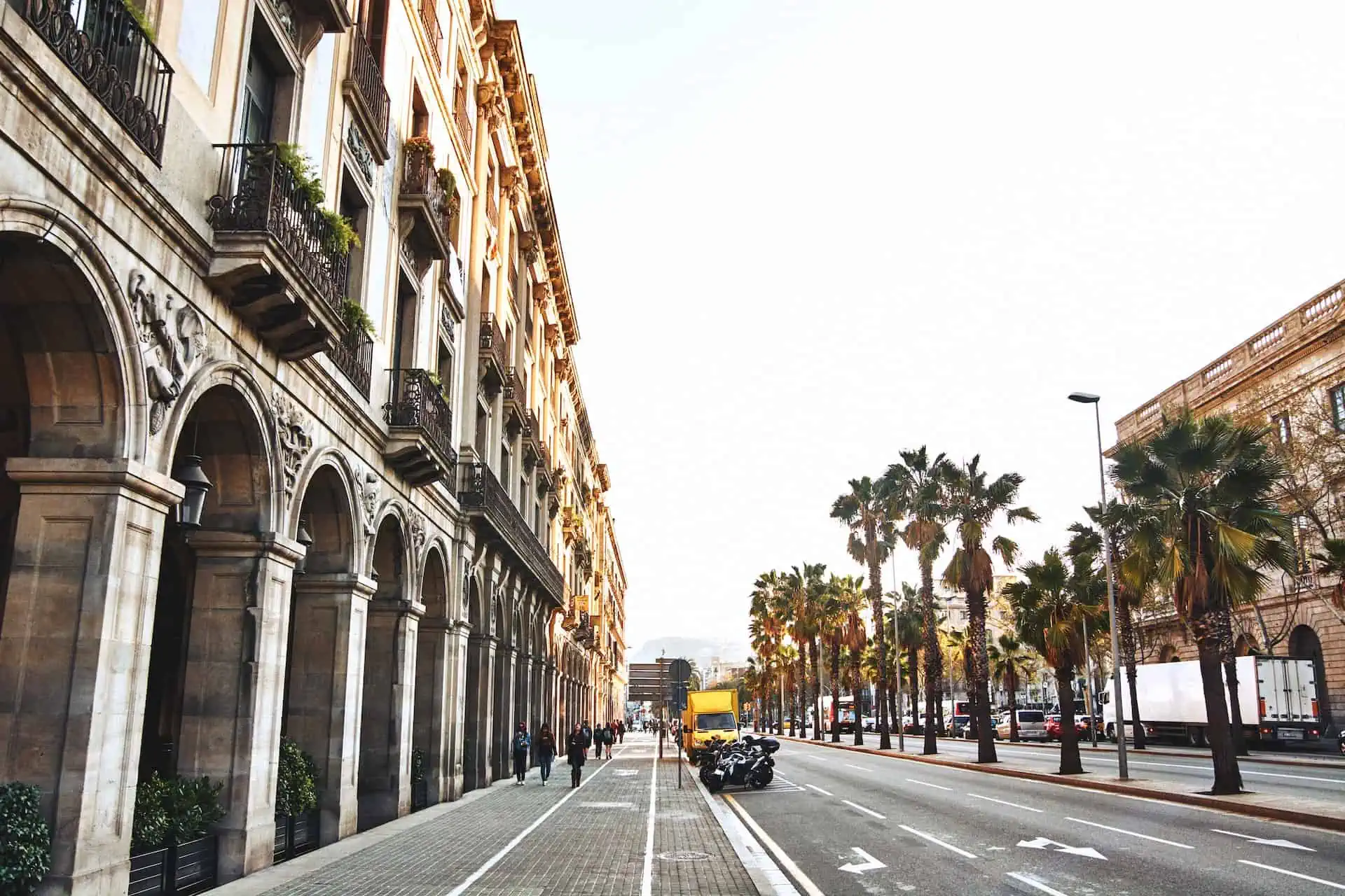 Read more about the article Barcelona in April: Best Things to Do & See